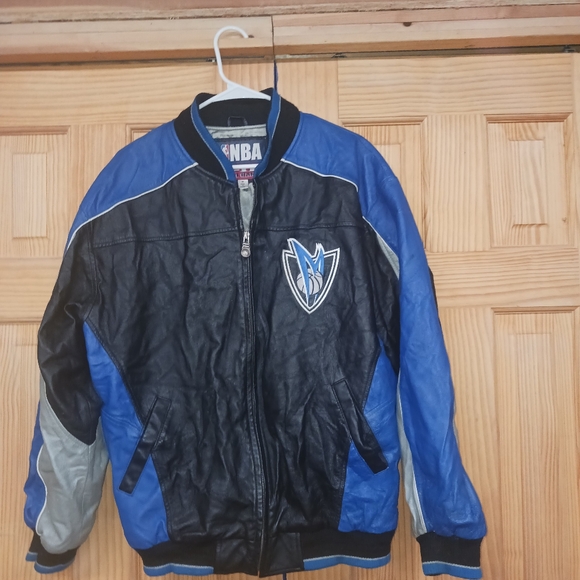 NBA RARE VINTAGE 100% LEATHER DALLAS MAVERICKS MENS MEDIUM M  JACKET COAT $250 - Picture 2 of 3